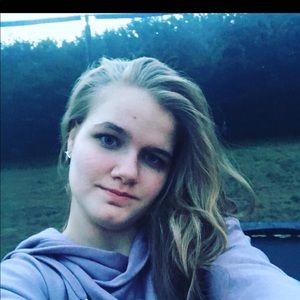 Meet your Posher, Gabrielle